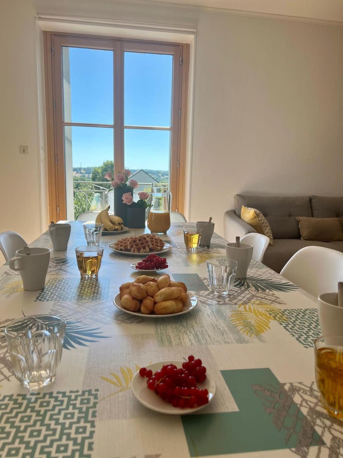 Villa La Baronnie - 11 Pers - Proche Brive -Jardin Ussac Екстер'єр фото
